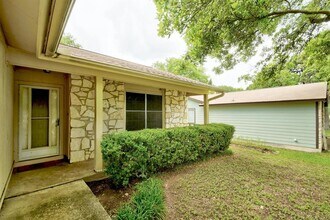 2503 Star Grass Cir in Austin, TX - Building Photo - Building Photo