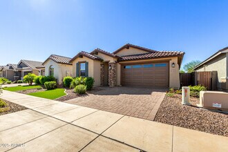 24080 N 162nd Ln in Surprise, AZ - Foto de edificio - Building Photo