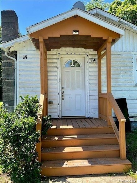 property at 22 Kelly Hill Rd