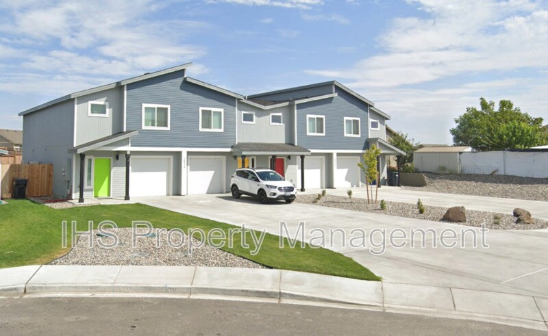 2514 Blaine St in Pasco, WA - Building Photo