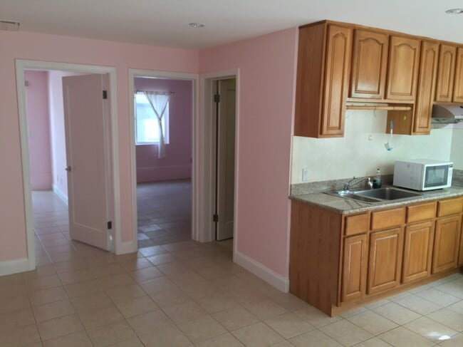 2530 46th Avenue, Unit Back Unit in San Francisco, CA - Foto de edificio - Building Photo