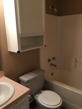 802 Industrial Ave in Copperas Cove, TX - Foto de edificio - Building Photo