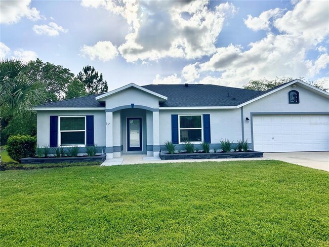 7 Lancaster Ln in Palm Coast, FL - Building Photo - Building Photo