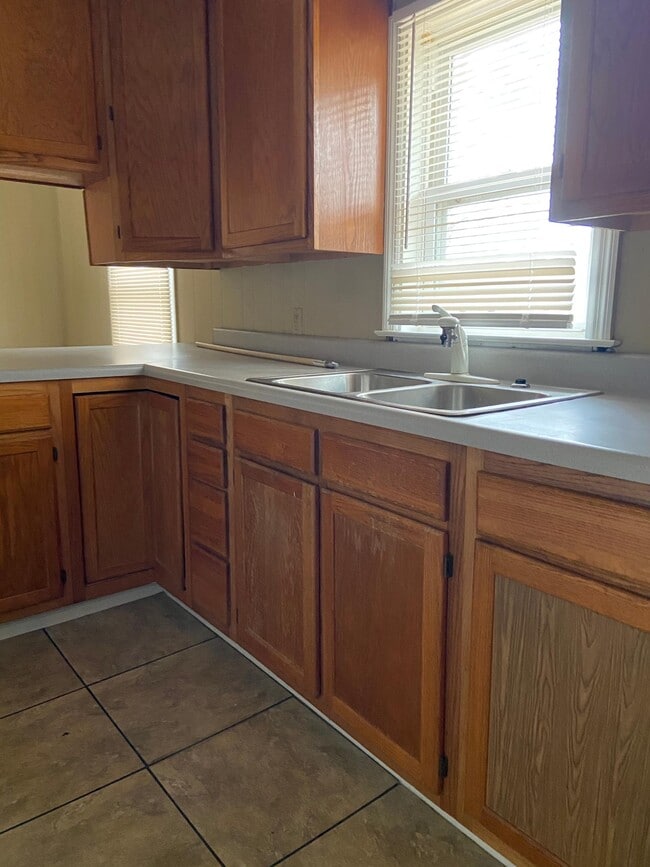 234 Barbara Ave, Unit 1 in Midway Park, NC - Building Photo - Building Photo