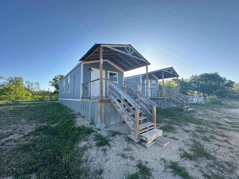 2440 TX-16 in Bandera, TX - Building Photo