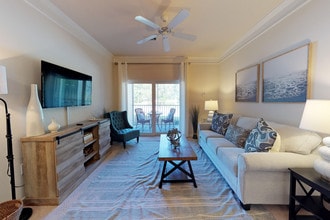 Abberly Pointe Apartment Homes in Beaufort, SC - Building Photo - Interior Photo