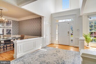 5229 Winter View Dr in Alexandria, VA - Building Photo - Building Photo