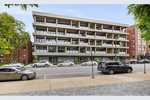 835 Lake St in Oak Park, IL - Building Photo