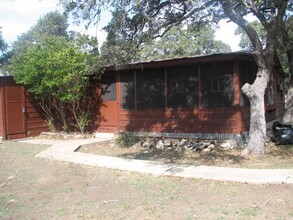 1150 Days End Rd in Wimberley, TX - Building Photo - Building Photo