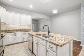 689 Evening Sky Dr in Oviedo, FL - Building Photo - Building Photo
