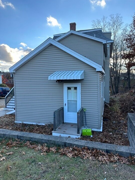 12 Franklin St, Unit 1 in Boston, MA - Building Photo