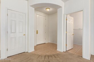 513 W Beautiful Ln in Phoenix, AZ - Building Photo - Building Photo