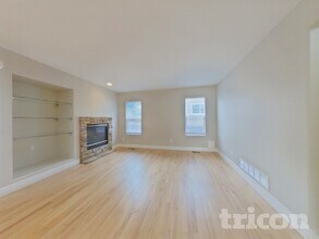 9909 Vine St in Thornton, CO - Building Photo - Building Photo