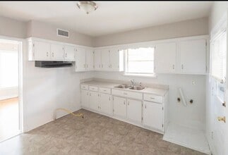 1286 Inman Rd in Memphis, TN - Building Photo - Building Photo