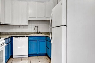 4440 Turquoise Dr in Affton, MO - Building Photo - Building Photo