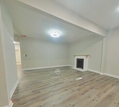 249 Laurel Ave SW in Atlanta, GA - Building Photo - Building Photo