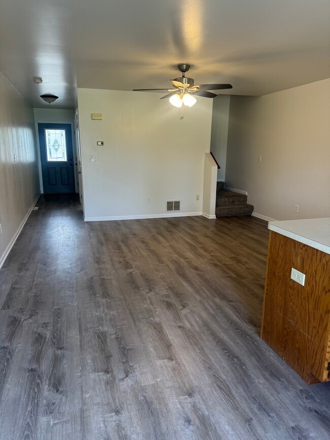 2364 Cherry Tree Ln in Diamond, IL - Building Photo - Building Photo