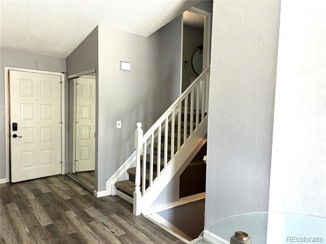 17332 E Layton Dr in Aurora, CO - Building Photo - Building Photo