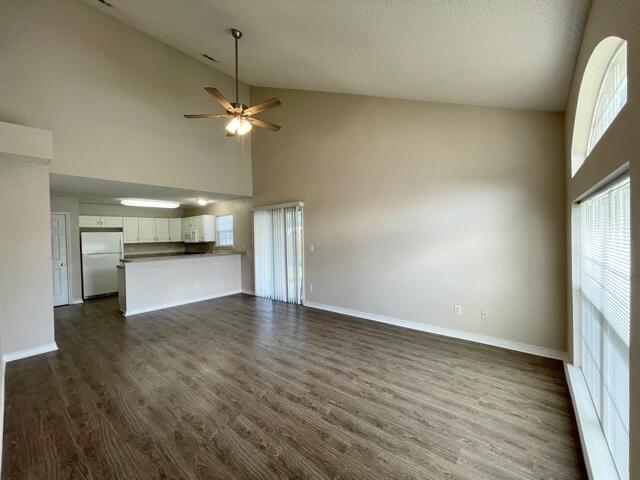 925 Village Ln in Fort Walton Beach, FL - Building Photo - Building Photo