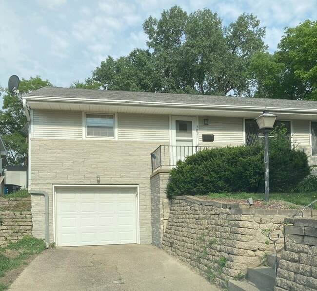 property at 3821-3823 Jones St