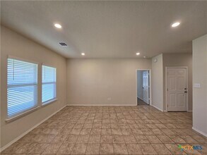 6003 Harriet Tubman Ave in Killeen, TX - Building Photo - Building Photo