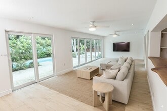 455 NE 55th St in Miami, FL - Building Photo - Building Photo