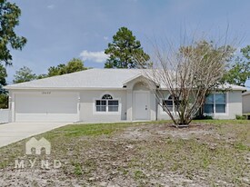 12552 Gulliver Rd in Spring Hill, FL - Building Photo