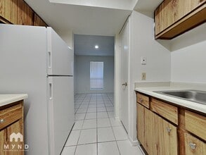 1516 Bay Area Blvd, Unit N7 in Houston, TX - Foto de edificio - Building Photo