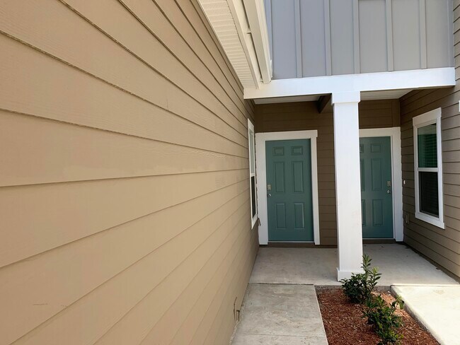 7828 Echo Springs Rd in Jacksonville, FL - Building Photo - Building Photo
