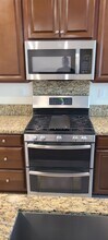 12579 Bellmead Way in Rancho Cordova, CA - Building Photo - Building Photo