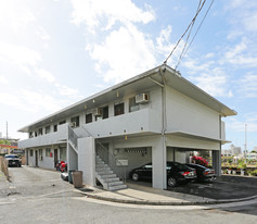 823 Waiaka Pl in Honolulu, HI - Building Photo