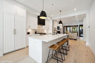 2236 N Kenmore Ave in Chicago, IL - Building Photo - Building Photo