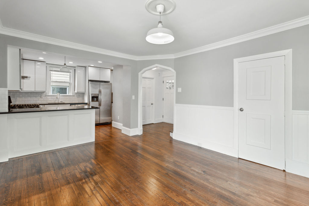 16 Houghton St, Unit 1 in Boston, MA - Building Photo