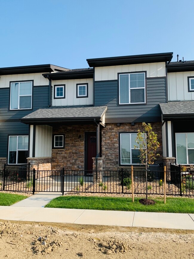 property at 4120 S Park Dr