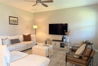 2877 Youngford St in Orlando, FL - Building Photo - Building Photo