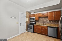 3924 Reisterstown Rd photo'