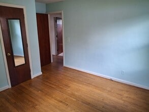 1015 Montgomery St NW in Blacksburg, VA - Building Photo - Building Photo