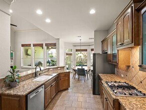 11400 Archstone Dr in Austin, TX - Building Photo - Building Photo