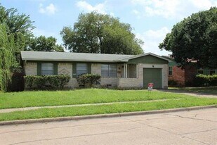 4614 Hanover Dr in Garland, TX - Building Photo