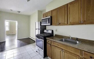 89 BELMONT Ave in Jersey City, NJ - Building Photo