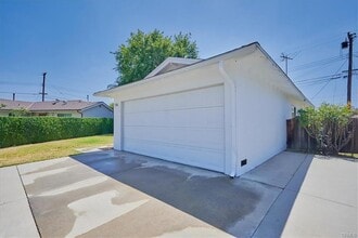 786 Glenshaw Dr in La Puente, CA - Building Photo - Building Photo