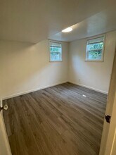 915 E Ave E in Bismarck, ND - Building Photo - Building Photo