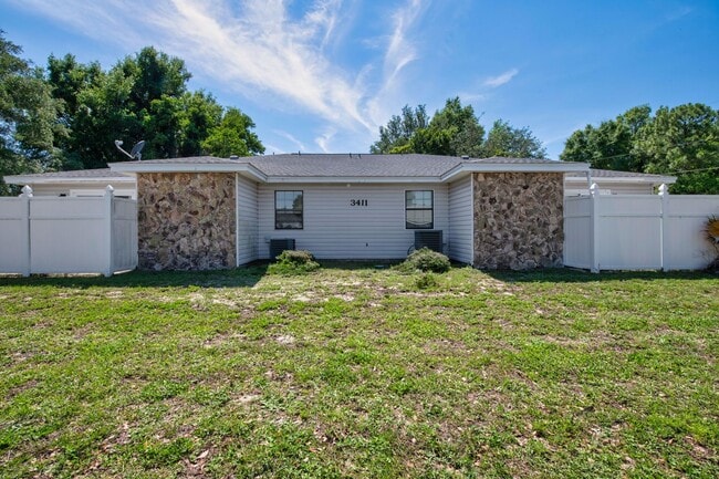 property at 3411 Green Briar Cir