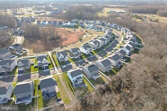 65 Westmont Dr in Medford, NJ - Building Photo - Building Photo