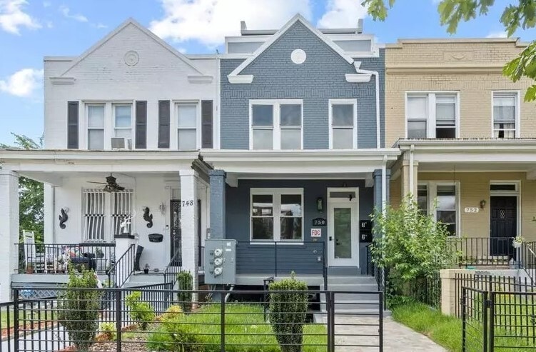 750 19th St NE, Unit 3 in Washington, DC - Building Photo