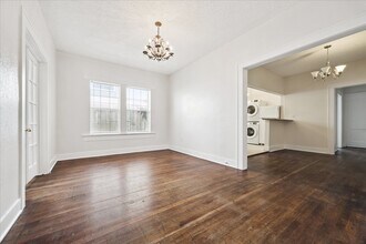 1921 Harold St in Houston, TX - Building Photo - Building Photo