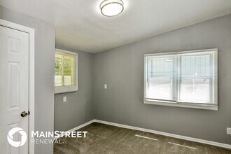 8500 E 91 St in Kansas City, MO - Foto de edificio - Building Photo