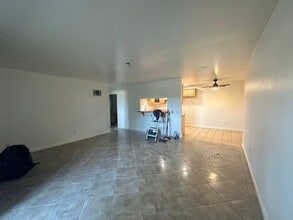 524 Telegraph Canyon Rd in Chula Vista, CA - Building Photo - Building Photo