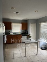 225 Glasgow Ct in Davenport, FL - Building Photo - Building Photo
