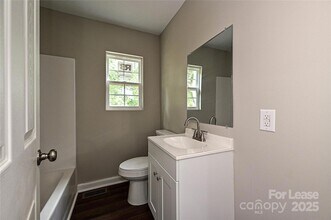6225 Macon St in Charlotte, NC - Building Photo - Building Photo